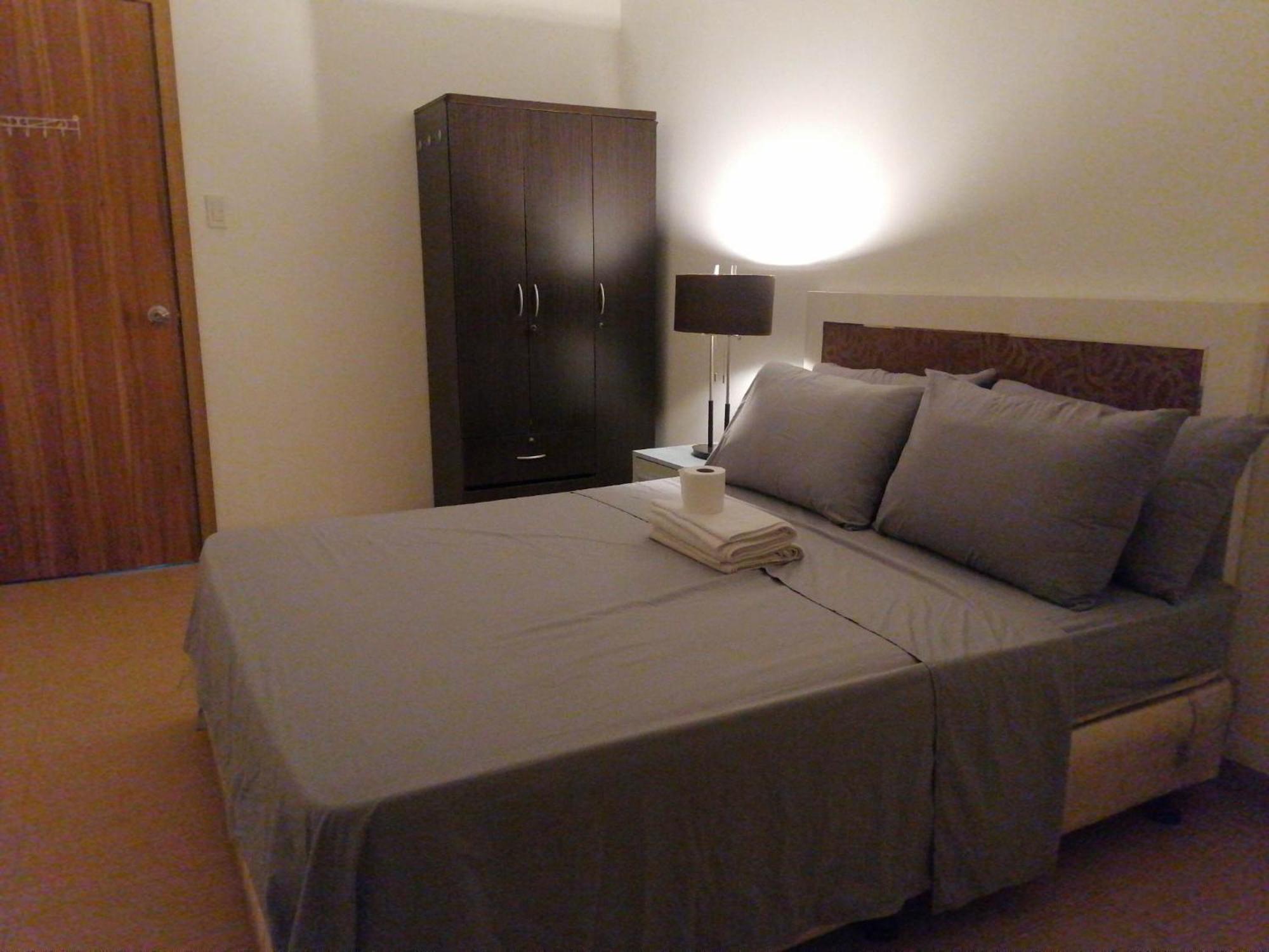Roxas Blvd Stunning Studio Condo Near Us Embassy Manila Exteriér fotografie